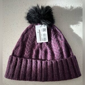 ✨NWT✨ Lululemon: Women's Alpaca Wool-Blend Cable-Knit Pom Beanie